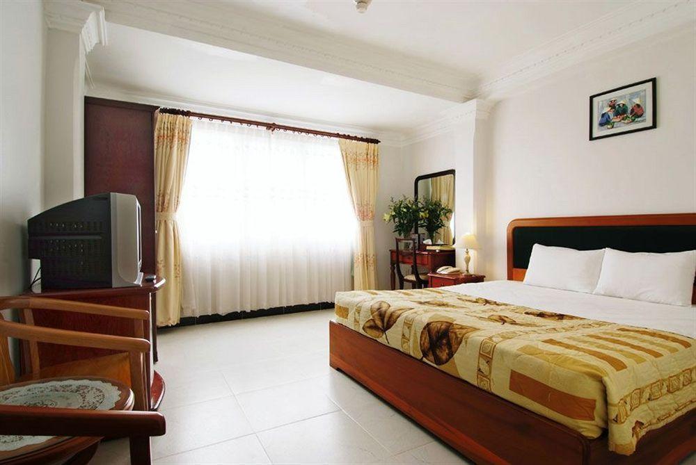 C Central Hotel- Đề Thám Bùi Viện Walking Street Cidade de Ho Chi Minh Exterior foto