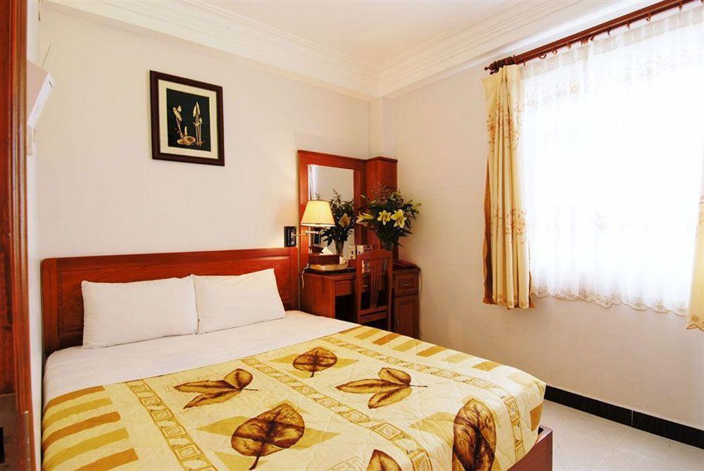 C Central Hotel- Đề Thám Bùi Viện Walking Street Cidade de Ho Chi Minh Exterior foto